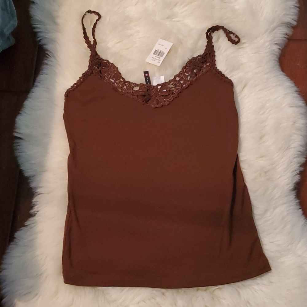 🖤FREE WITH ANY PURCHASE 🖤Camisole